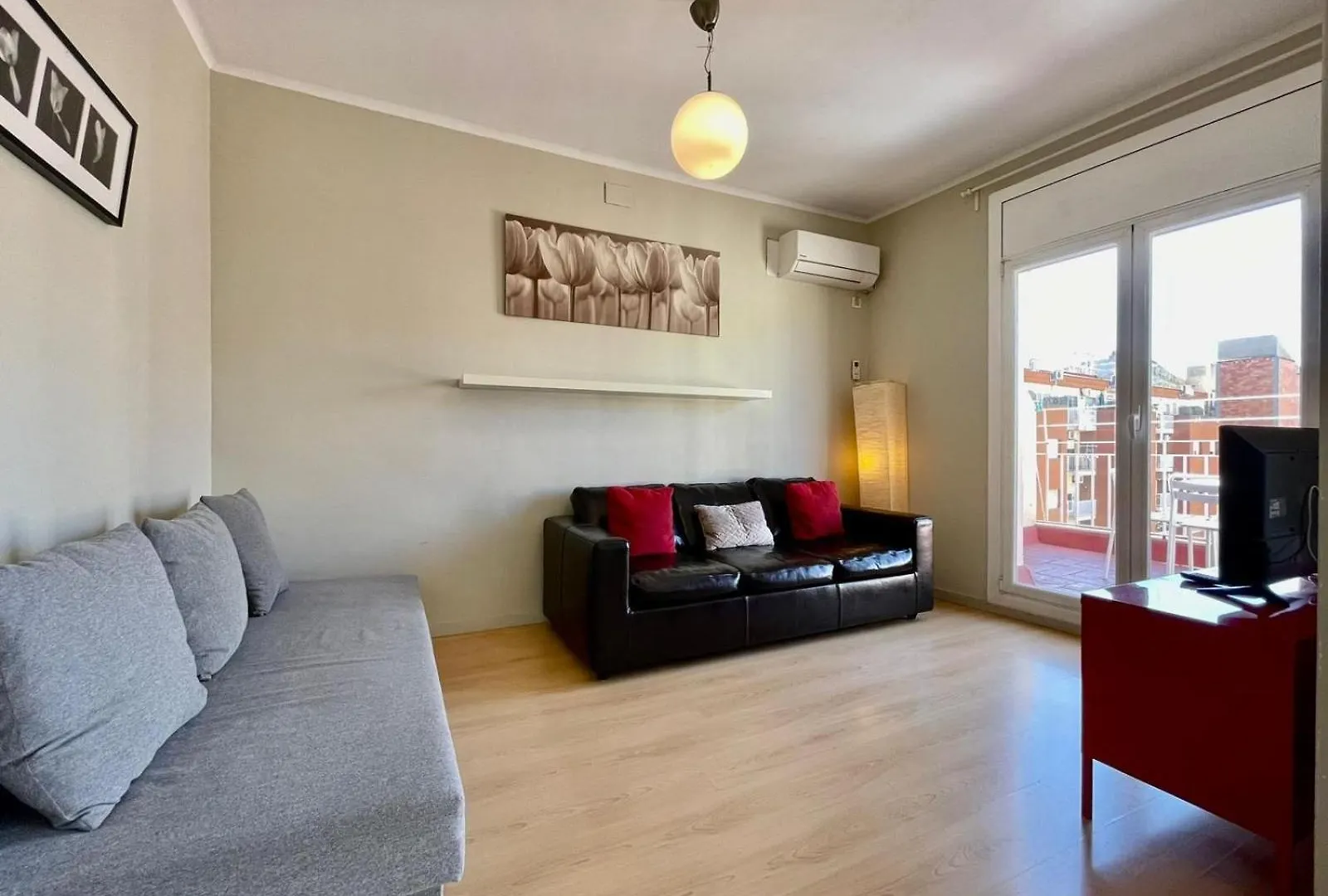 The Sagrada Penthouse Apartment Barcelona